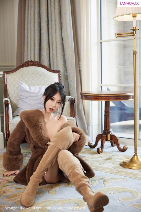 玥儿玥  [XiuRen]高清写真图 2025.02.21 No.9919 玥儿玥er 丝袜美腿第37张图片